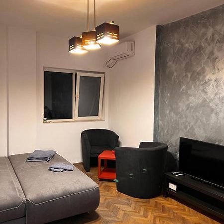 בוקרשט Emi Apartaments מראה חיצוני תמונה