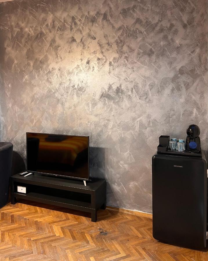 בוקרשט Emi Apartaments מראה חיצוני תמונה
